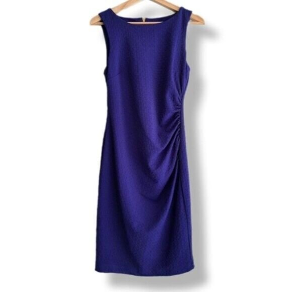 BISOU BISOU | NEW Sleeveless 3D Textured Sheath Dress Royal Blue Sz 6 - Picture 2 of 11